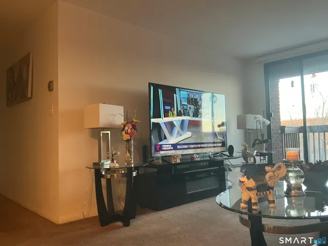 $1,750 | 1312 Cromwell Hills Drive, Unit 1312, Cromwell, CT 06416