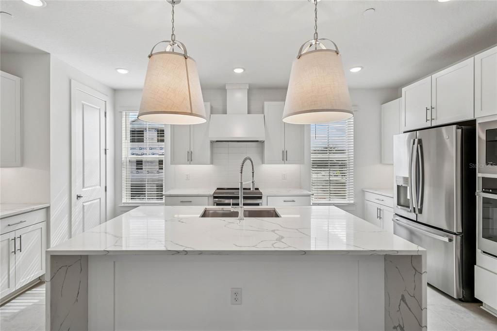 241 Pasquala Way, Unit 13 Oviedo, FL 32765 - Photo 2 of 29