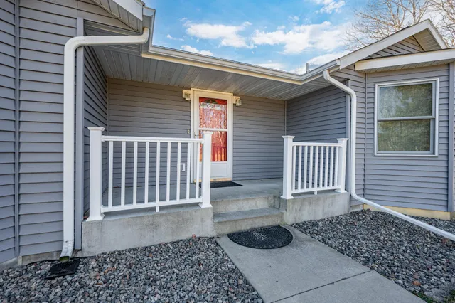 $379,900 | 6797 Etna Trail Northeast, Remer, MN 56672