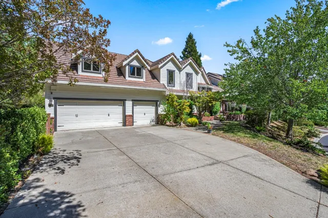 $2,249,000 | 3265 Greenhills Drive, Lafayette, CA 94549
