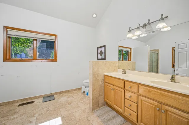 $2,249,000 | 3265 Greenhills Drive, Lafayette, CA 94549