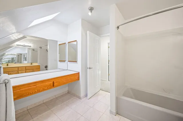 $2,249,000 | 3265 Greenhills Drive, Lafayette, CA 94549