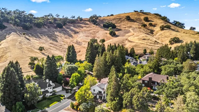 $2,249,000 | 3265 Greenhills Drive, Lafayette, CA 94549