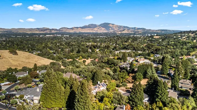 $2,249,000 | 3265 Greenhills Drive, Lafayette, CA 94549
