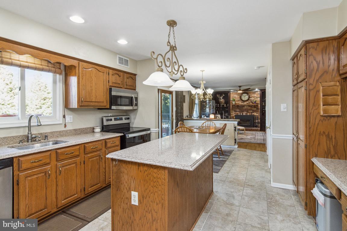 7398 Gaither Road Sykesville, MD 21784 - Photo 9 of 45 Gallery Image 9