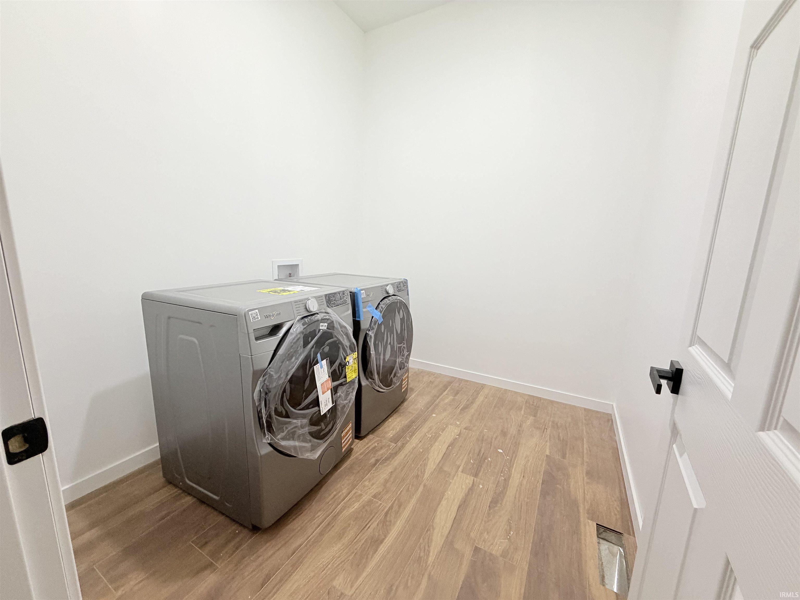 107 Stonecrest Drive Bedford, IN 47421 - Photo 2 of 15