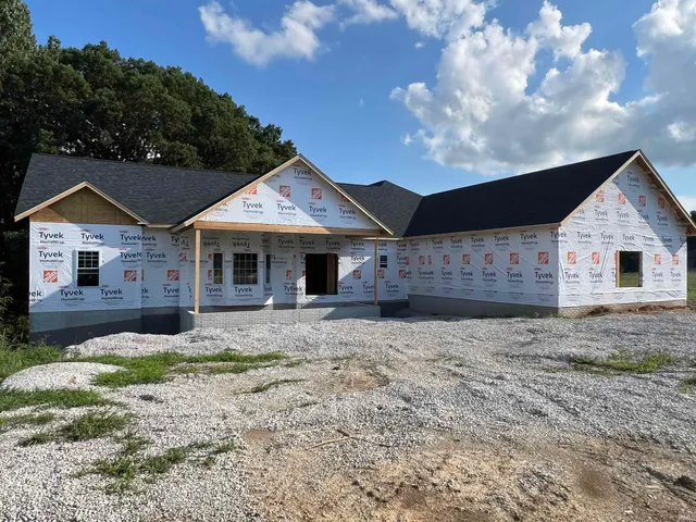 $699,999 | 107 Stonecrest Drive, Bedford, IN 47421