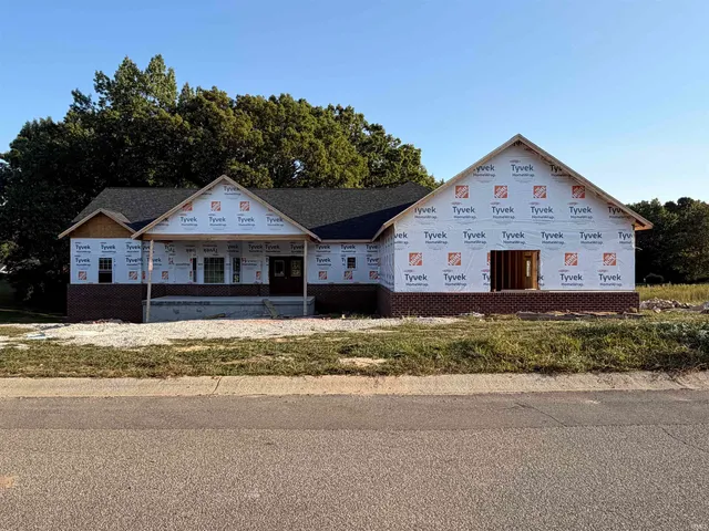 $699,999 | 107 Stonecrest Drive, Bedford, IN 47421