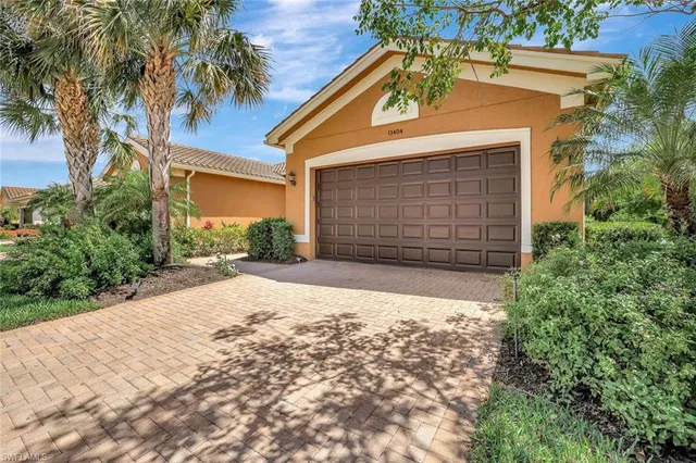 $700,000 | 13404 Monticello Boulevard, Naples, FL 34109