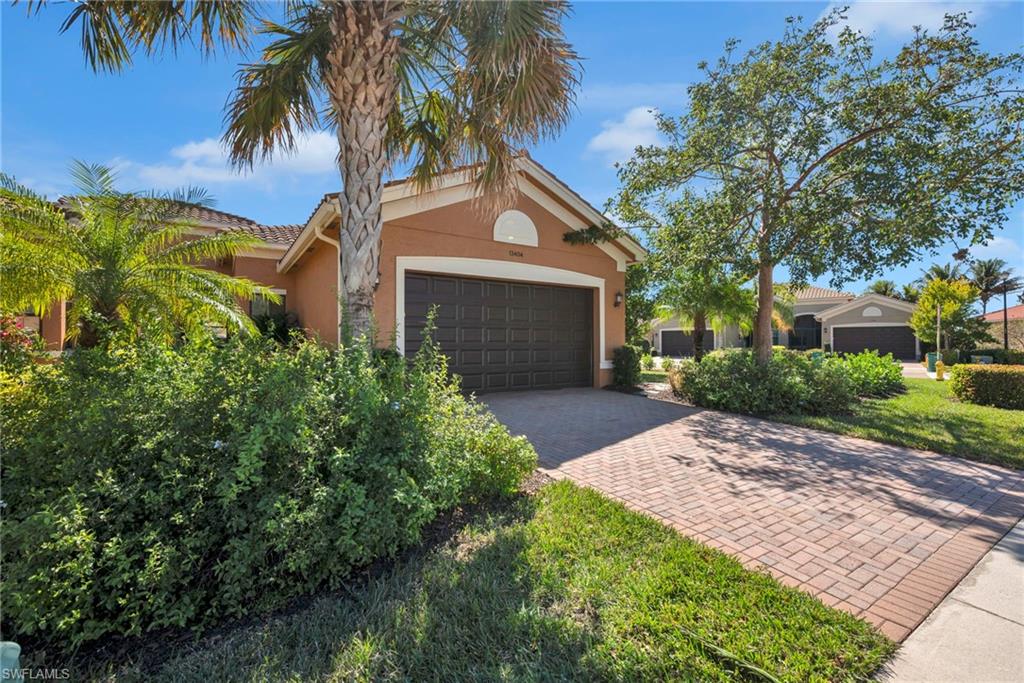 13404 Monticello Boulevard Naples, FL 34109 - Photo 2 of 23