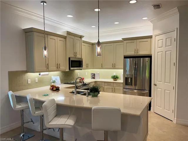 $700,000 | 13404 Monticello Boulevard, Naples, FL 34109