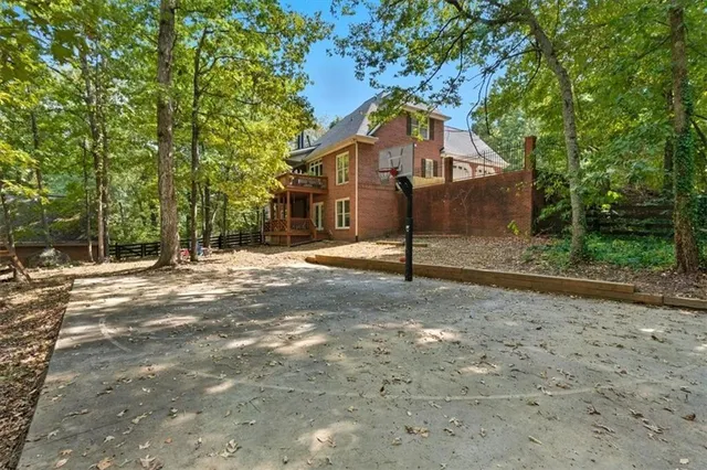 $749,999 | 11 Breckenridge Road Southeast, Rome, GA 30161