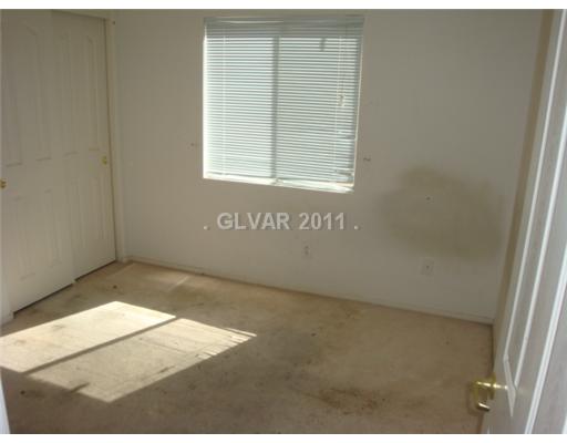 6639 Tumbleweed Ridge Lane, Unit 102 Henderson, NV 89011 - Photo 6 of 9 Bathroom.