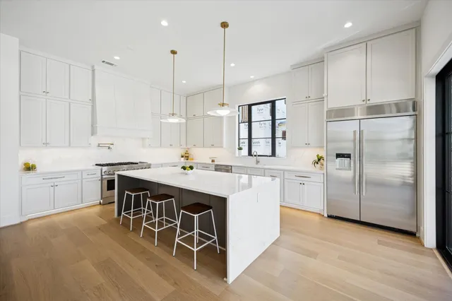 $1,898,000 | 4914 Wigton Drive, Houston, TX 77096