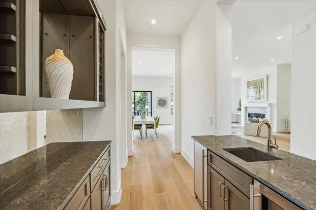 $1,898,000 | 4914 Wigton Drive, Houston, TX 77096