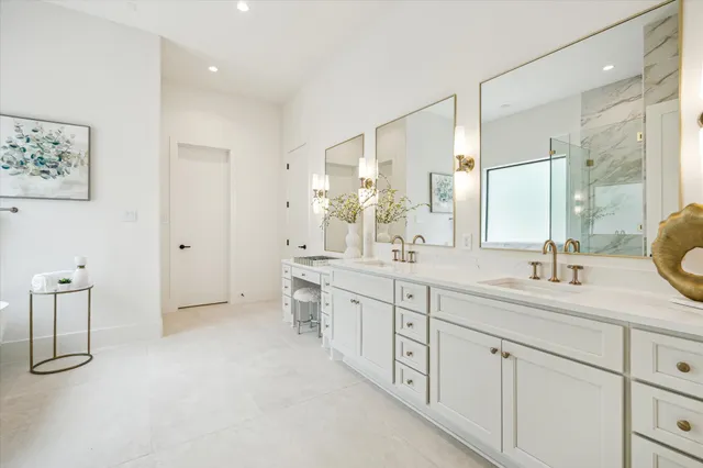 $1,898,000 | 4914 Wigton Drive, Houston, TX 77096