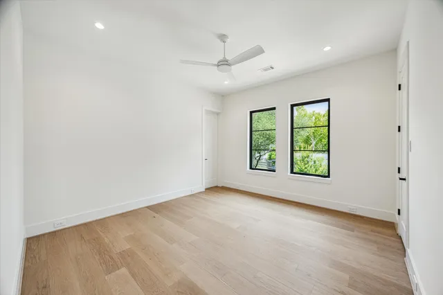 $1,898,000 | 4914 Wigton Drive, Houston, TX 77096