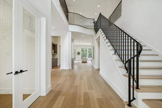 $1,898,000 | 4914 Wigton Drive, Houston, TX 77096