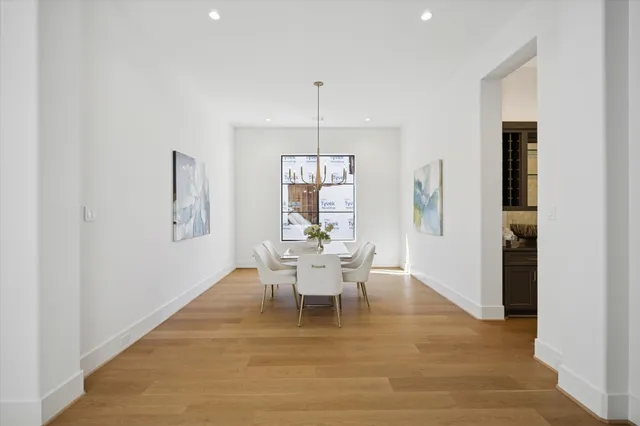 $1,898,000 | 4914 Wigton Drive, Houston, TX 77096