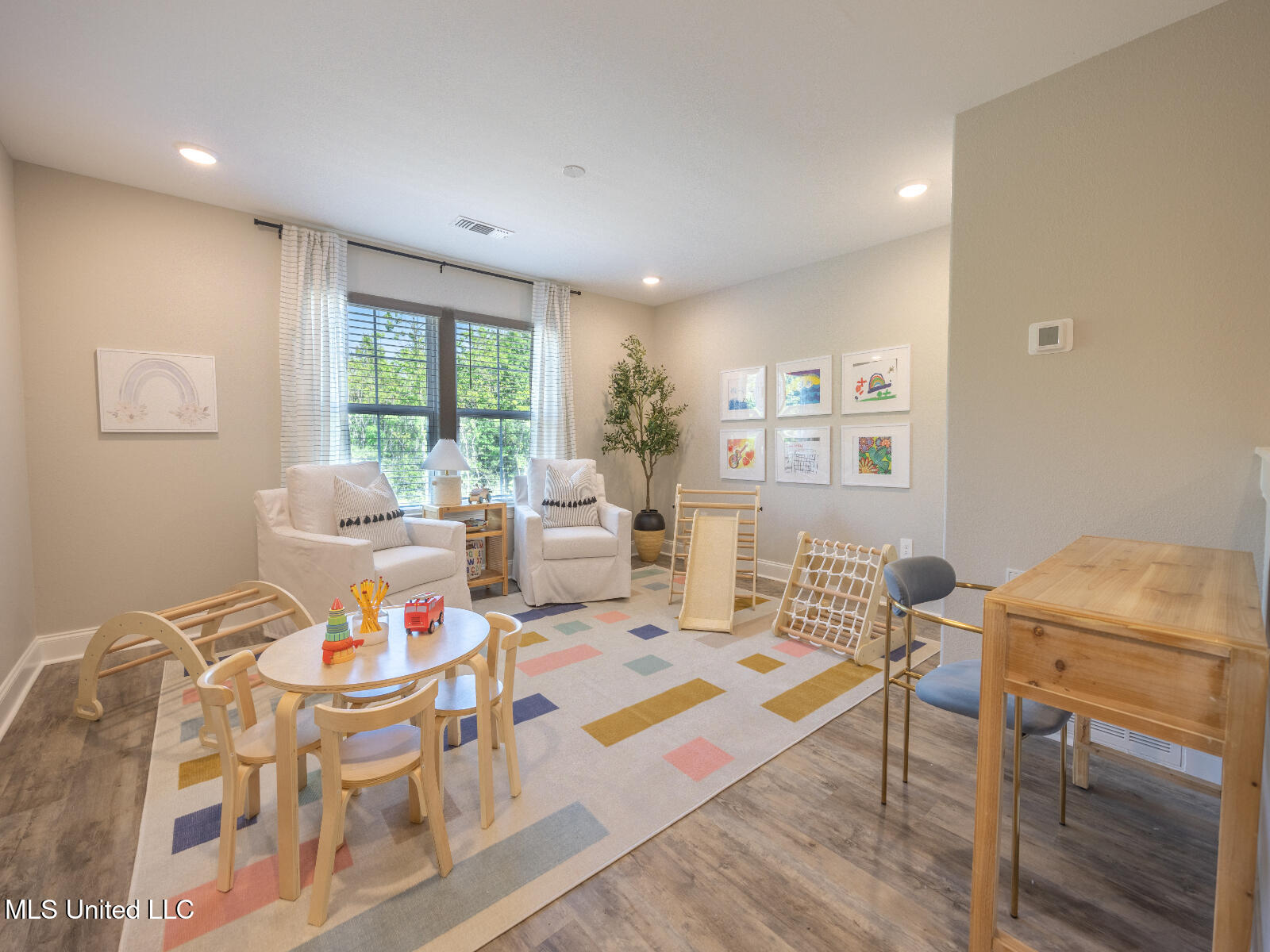 210 Savannah Gdns Road Ocean Springs, MS 39564 - Photo 14 of 18 Decatur_E223_Loft