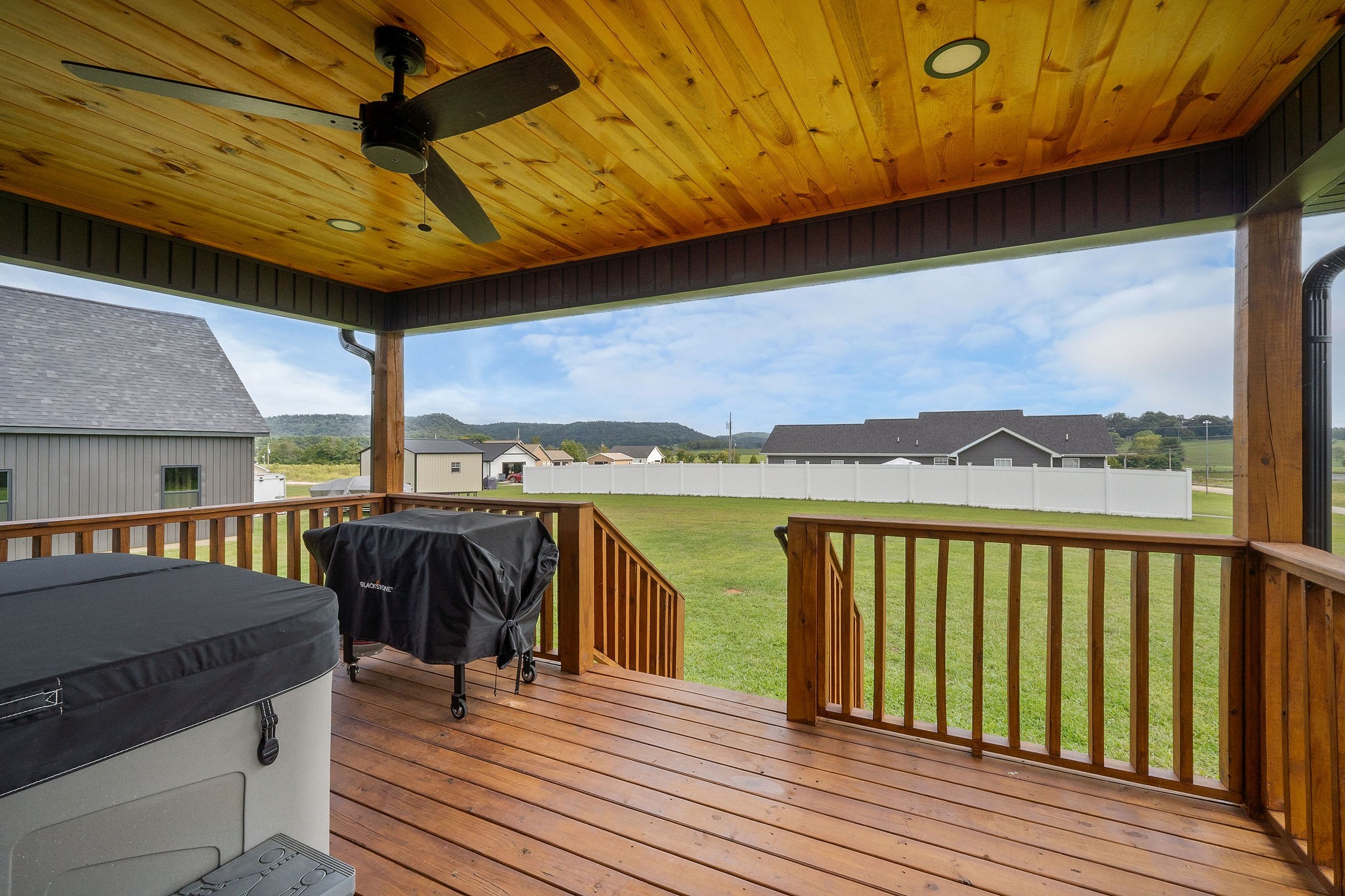 936 North Spring Street Sparta, TN 38583 - Photo 20 of 31 a view of a balcony with furniture and wooden floor