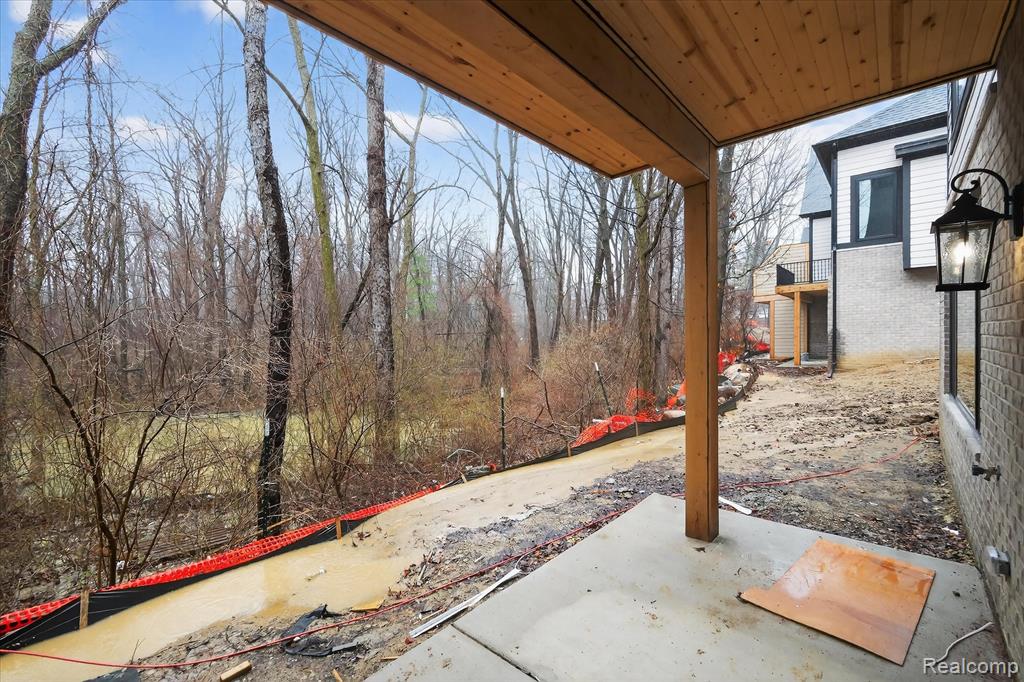 546 Maplehill Road Rochester Hills, MI 48306 - Photo 52 of 52
