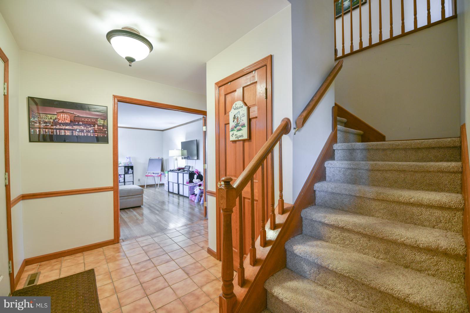 382 Estate Road Boyertown, PA 19512 - Photo 4 of 44 Gallery Image 4