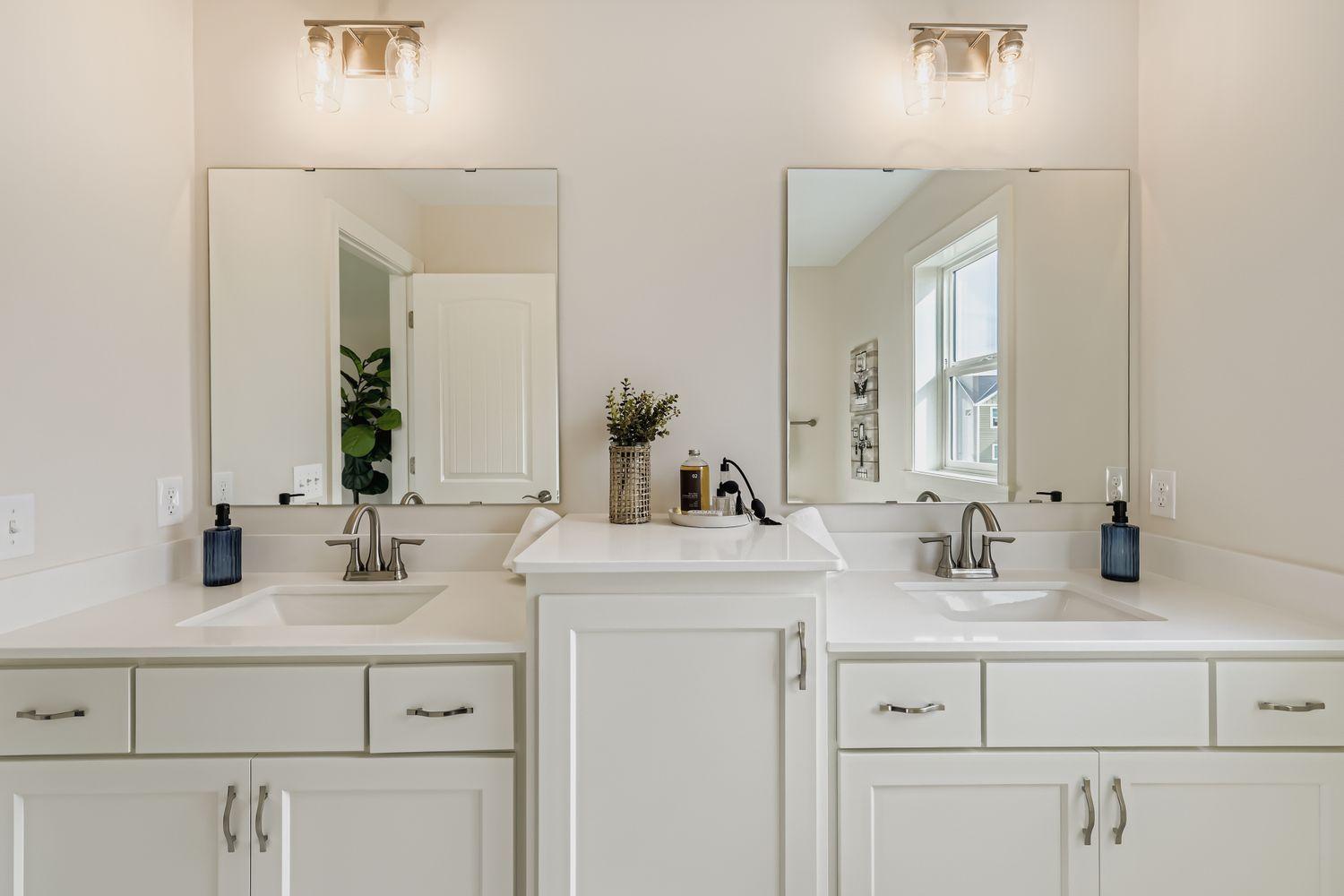 2886 Trinity Drive Shakopee, MN 55379 - Photo 17 of 27