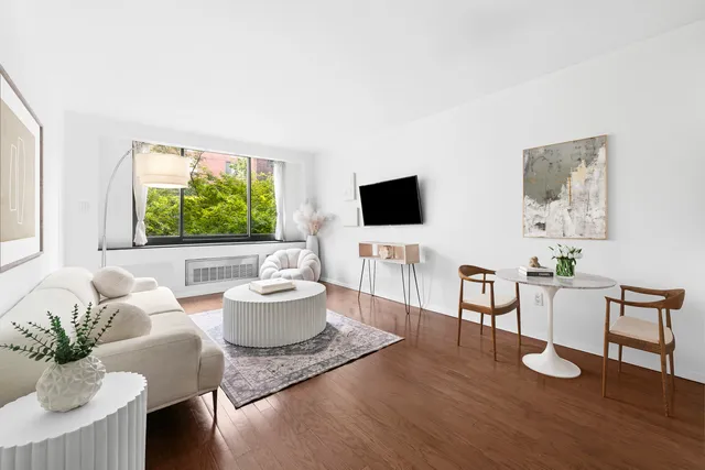 $575,000 | 300 Albany Street, Unit 4K | Battery Park City