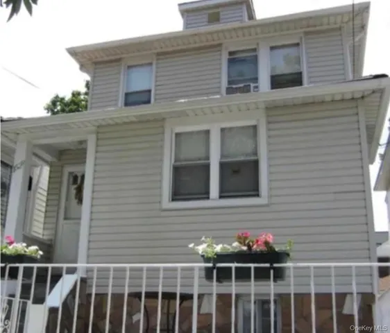 $2,200 | 1529 Gillespie Avenue, Unit 2 | Schuylerville