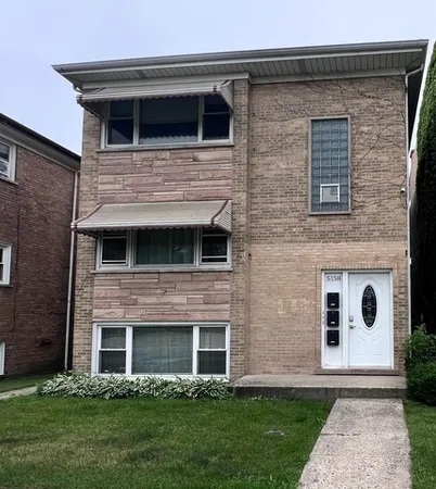 $1,950 | 5158 North Elston Avenue, Unit 2, Chicago, IL 60630