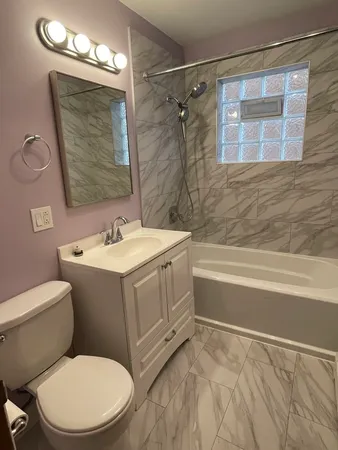 $1,950 | 5158 North Elston Avenue, Unit 2, Chicago, IL 60630