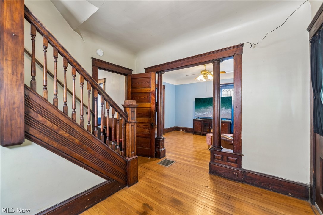 3713 Library Avenue Cleveland, OH 44109 - Photo 5 of 49
