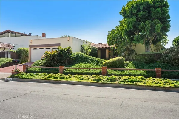 $1,575,000 | 3426 Gulfcrest Drive, Rancho Palos Verdes, CA 90275