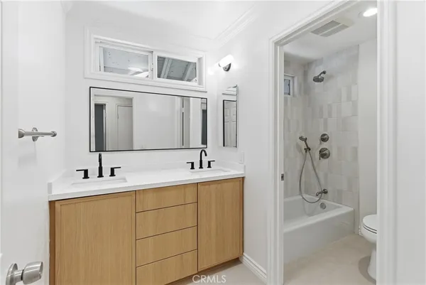 $4,000 | 9582 Pettswood Drive, Huntington Beach, CA 92646