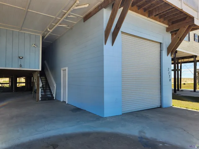 $1,099,000 | 2170 Highway 1, Grand Isle, LA 70358