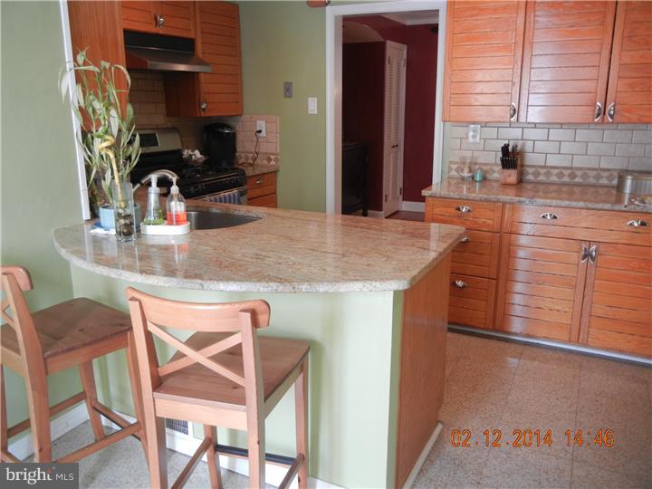 204 Earlington Road Havertown, PA 19083 - Photo 8 of 25 Kitchen