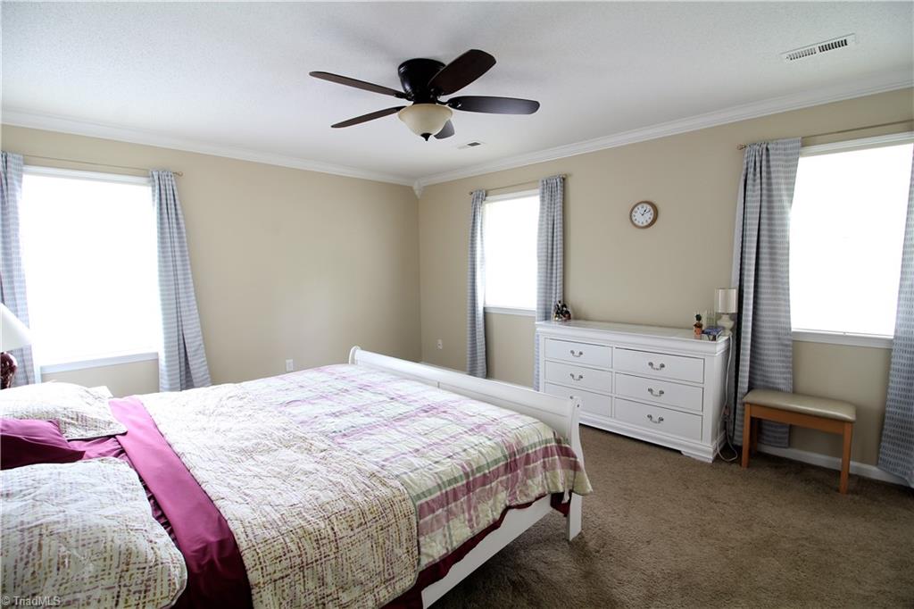4401 Dublin Castle Road Greensboro, NC 27407 - Photo 14 of 24 Gallery Image 14