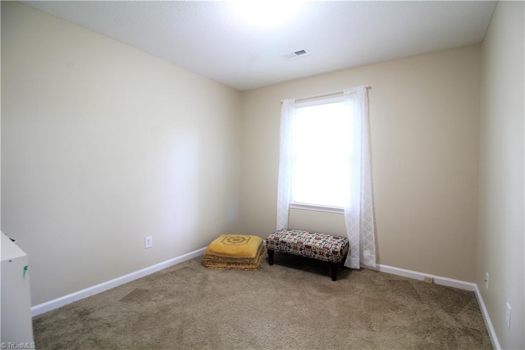 4401 Dublin Castle Road Greensboro, NC 27407 - Photo 20 of 24 Gallery Image 20