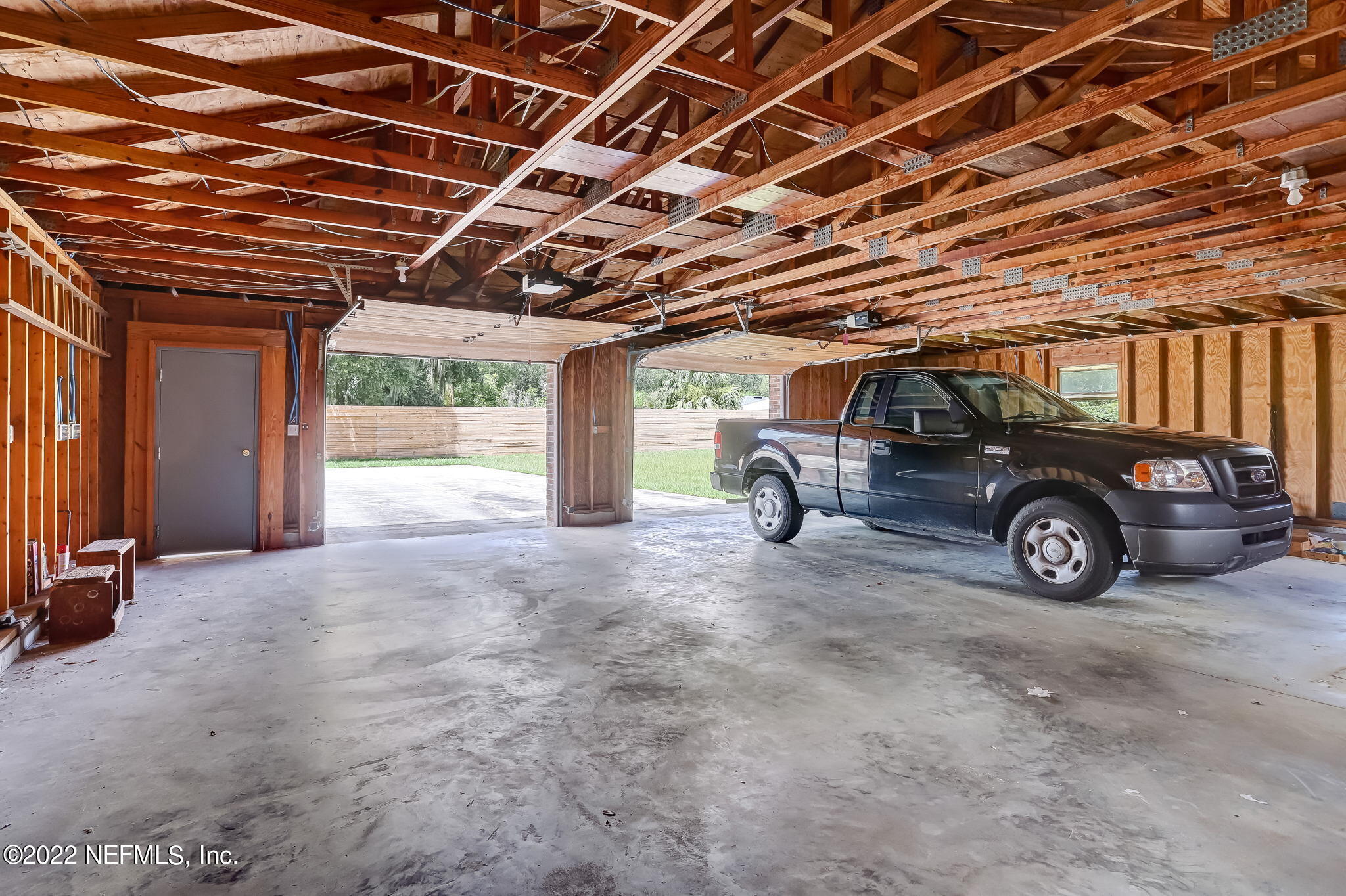 11643 Olde Mandarin Road Jacksonville, FL 32223 - Photo 69 of 70 a view of a car parking garage