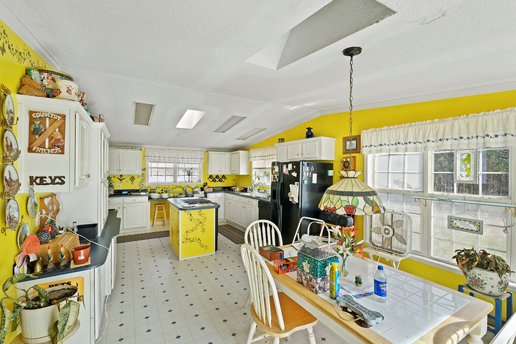 8748 Fruit Hill Road Chappells, SC 29037 - Photo 13 of 25