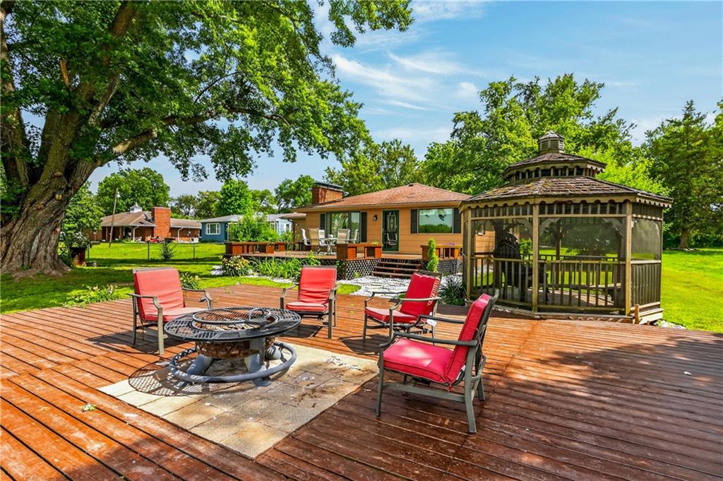 3807 Southwest Christie Ln Road St. Joseph, MO 64504 - Photo 7 of 32