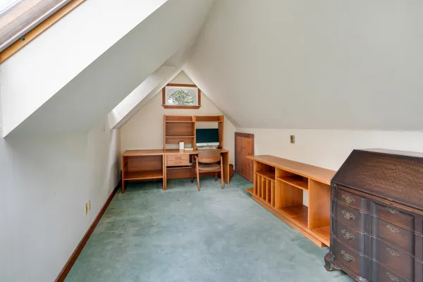 $1,895,000 | 174 Middle Road, Chilmark, MA 02535