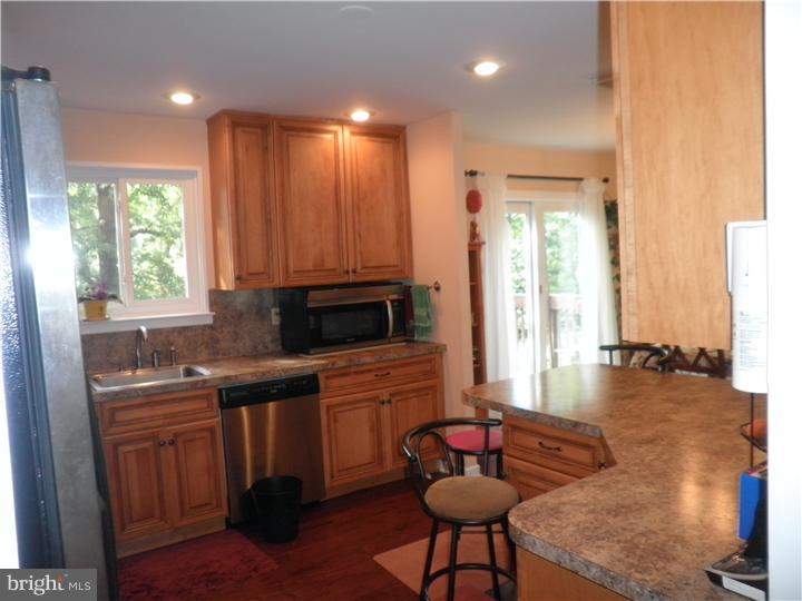 14 Stoneham Road Collegeville, PA 19426 - Photo 9 of 19 Gallery Image 9