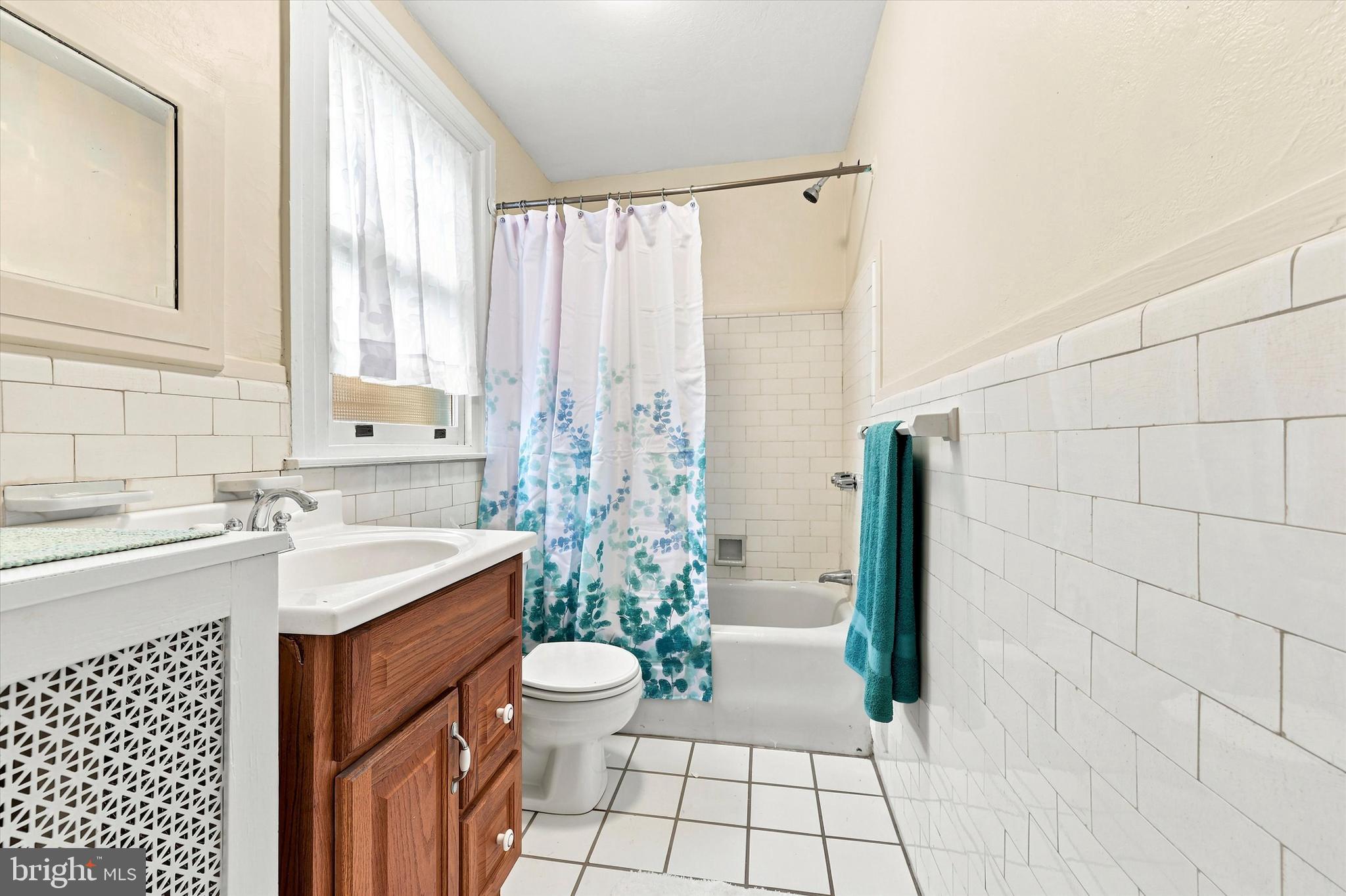 119 Englewood Road Upper Darby, PA 19082 - Photo 9 of 17 Gallery Image 9