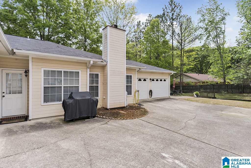 2207 Summer Ridge Drive Birmingham, AL 35226 - Photo 3 of 22