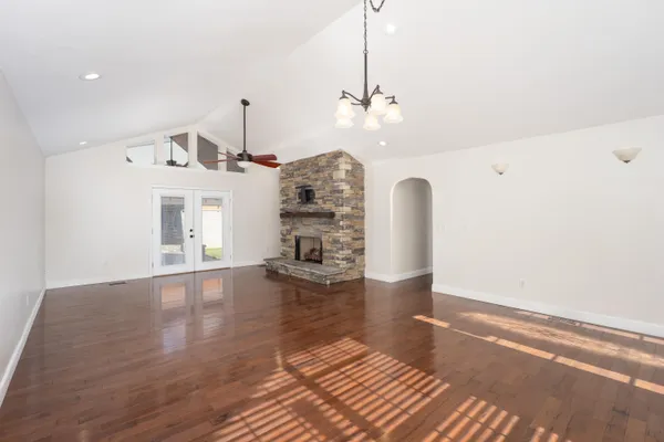 $649,000 | 668 Arlis Avenue, Dayton, TN 37321