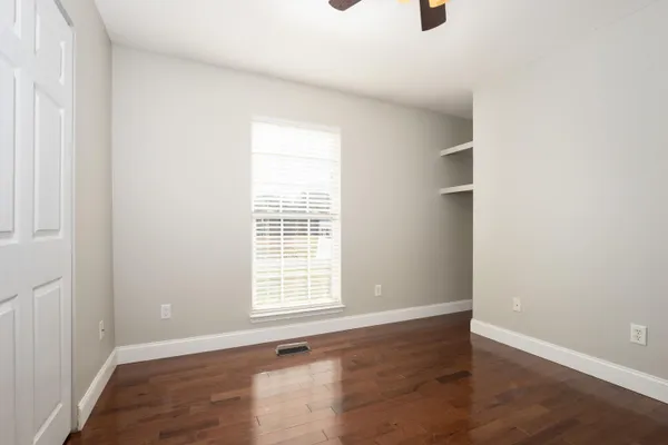 $649,000 | 668 Arlis Avenue, Dayton, TN 37321