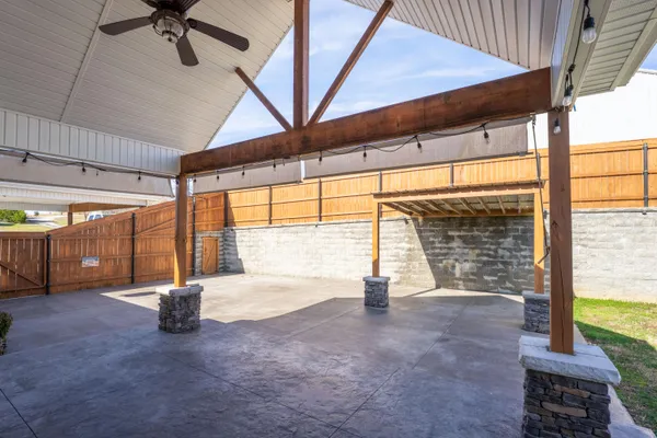 $649,000 | 668 Arlis Avenue, Dayton, TN 37321