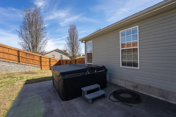 $649,000 | 668 Arlis Avenue, Dayton, TN 37321